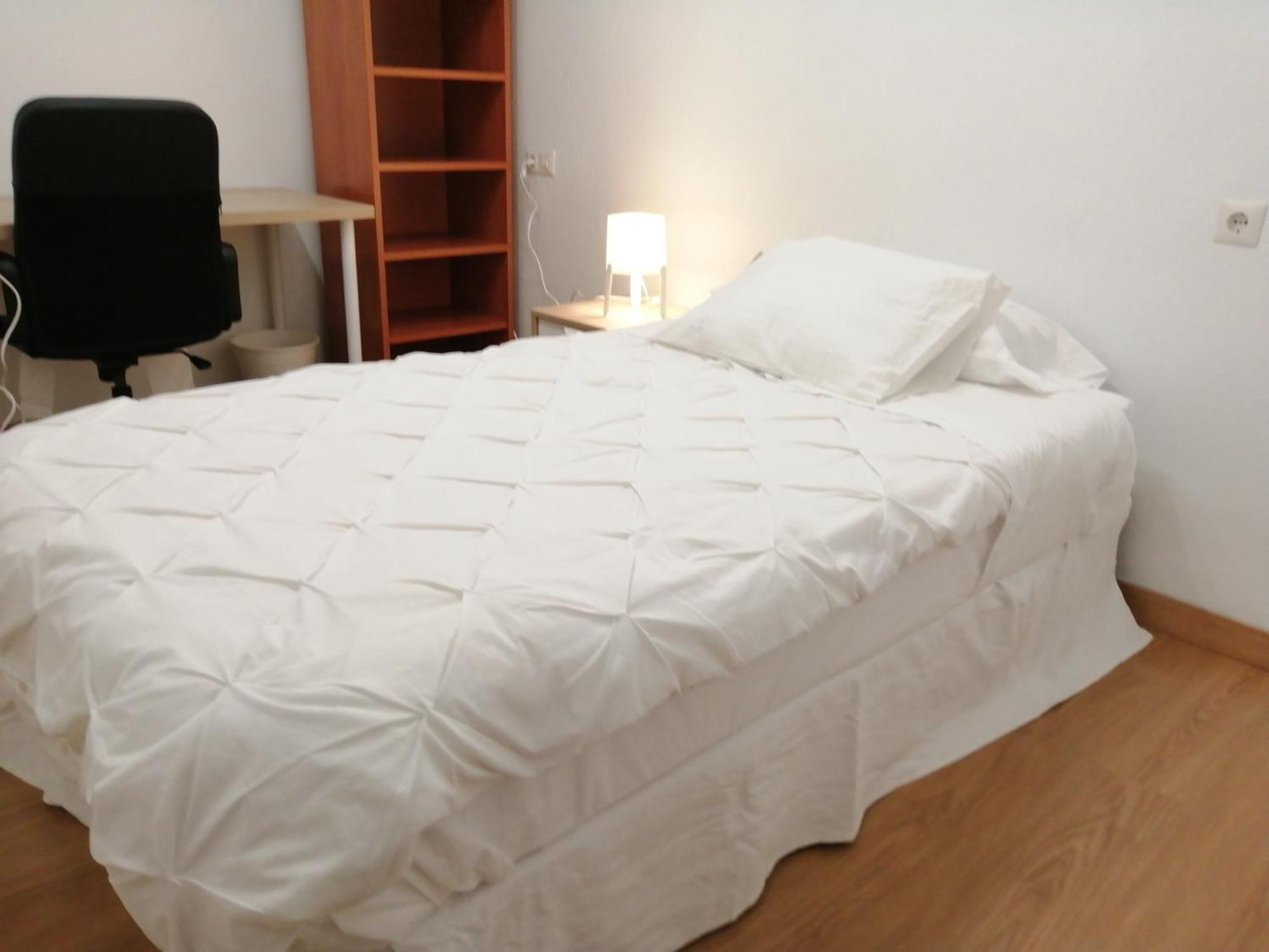 Funcional Y Renovado Apartamento En Iturrama Pamplona Exterior foto