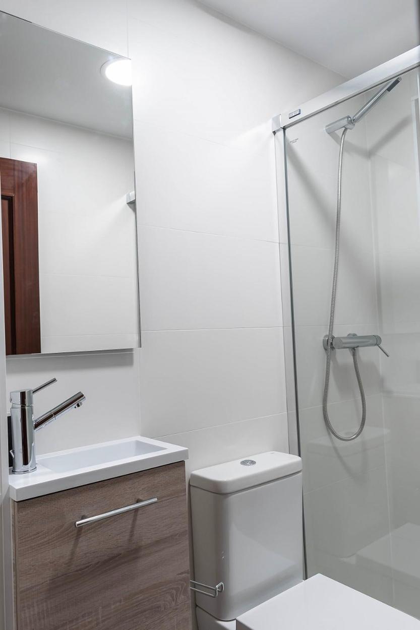 Funcional Y Renovado Apartamento En Iturrama Pamplona Exterior foto